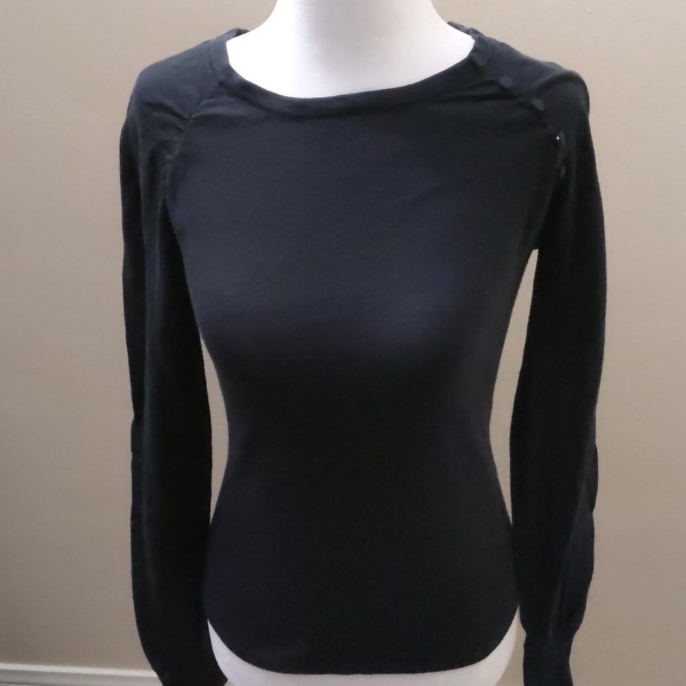 Dockers black sweater